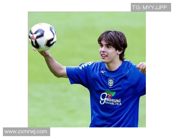 足球明星高清照片汇总展现各大球星风采与精彩瞬间的视觉盛宴